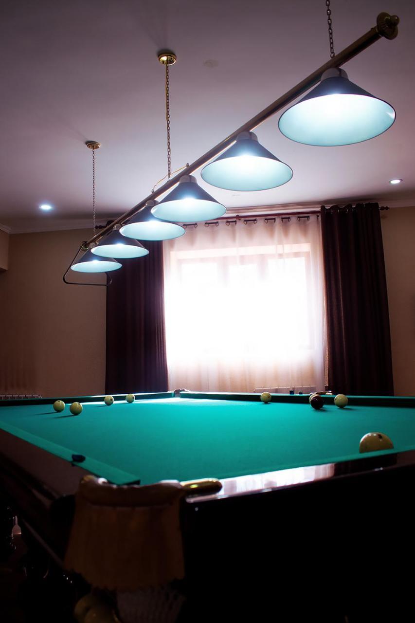 קראקול Hotel Akmaral מראה חיצוני תמונה